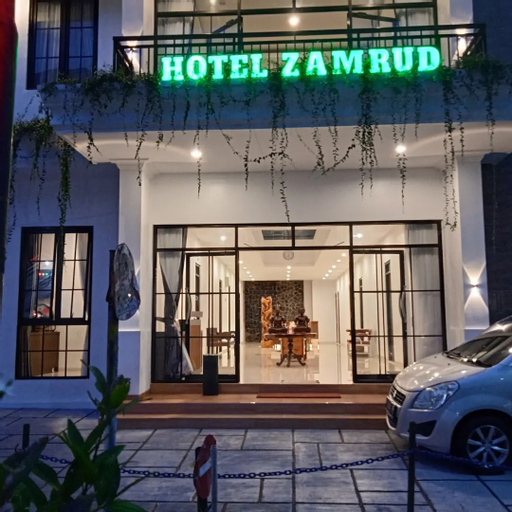 Exterior & Views 1, Hotel Zamrud Malioboro Sosrokusuman, Yogyakarta