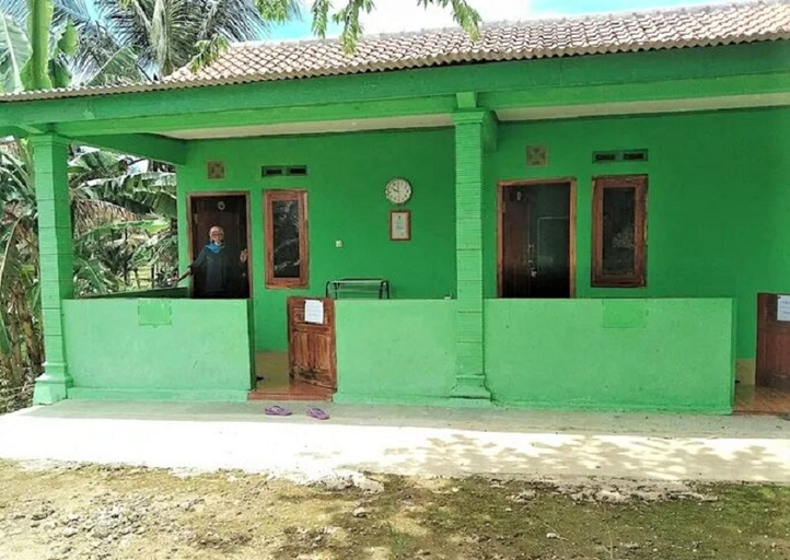 Exterior & Views 2, Homestay Nova Pantai Klayar, Pacitan