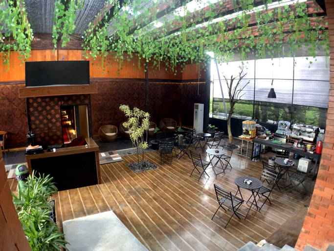 Food & Drinks, The Cakala Residence, Sleman