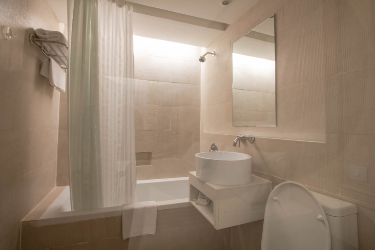 Bathroom 4