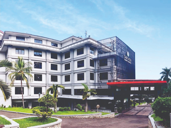 Exterior & Views 21