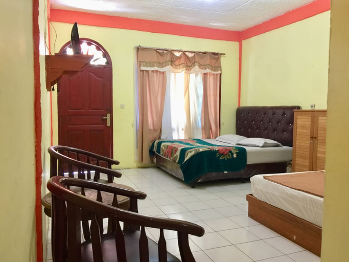 Bedroom 5, Kings Guest House, Samosir