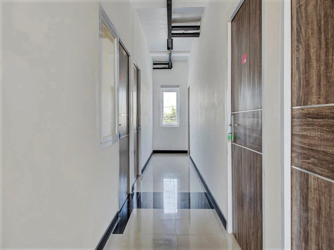 Public Area 2, SBY Residence by ecommerceloka, Surabaya