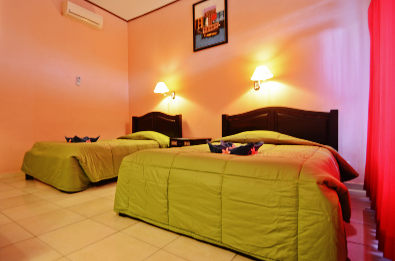 Bedroom 3, Pesona Beach Inn, Badung