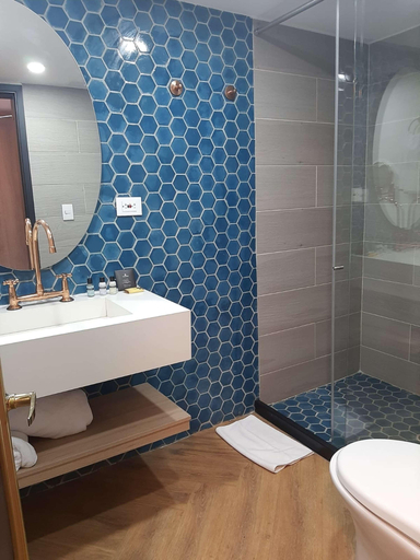 Bathroom, Faranda Collection Cali, A Member Of Radisson Indi, Santiago de Cali
