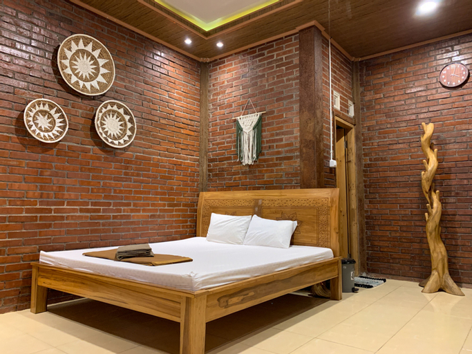 Budi Bambu Homestay Yogyakarta Bangunjiwo Mitra RedDoorz - Tap to explore photos