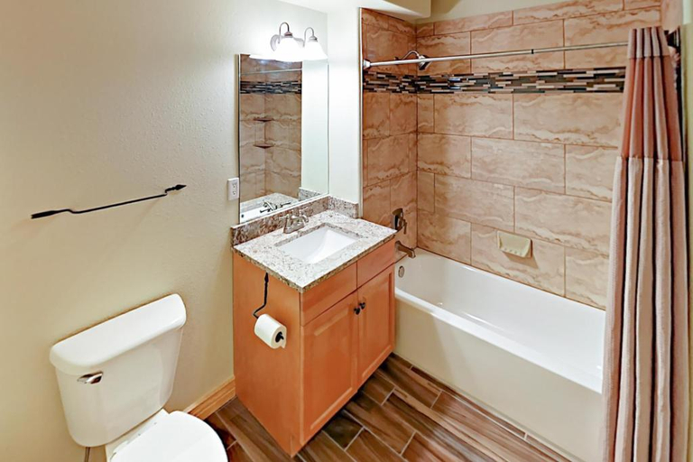 Bathroom 3, Gateway Mountain Lodge, A Vail Resorts Property, Summit