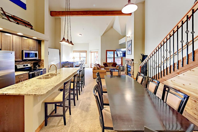Food & Drinks 4, Gateway Mountain Lodge, A Vail Resorts Property, Summit