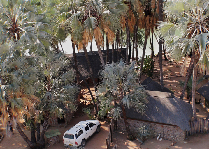 Public Area 2, Omarunga Epupa-Falls Camp, Epupa