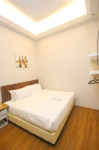 Bedroom 15