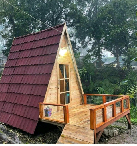 Others 4, Penginapan Segitiga Camboja, Bandung