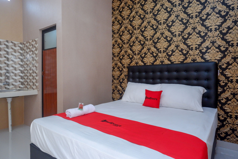 Bedroom 24