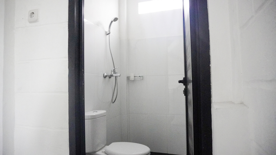 Bathroom 4