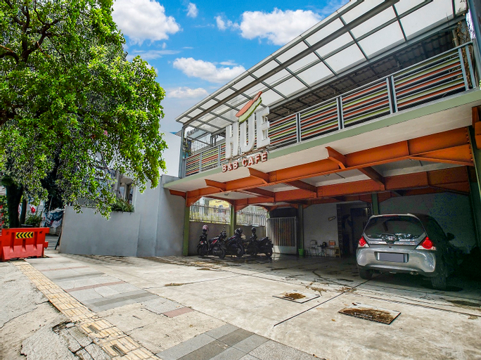 Exterior & Views 1, OYO 91178 Hue B&b, Bandung