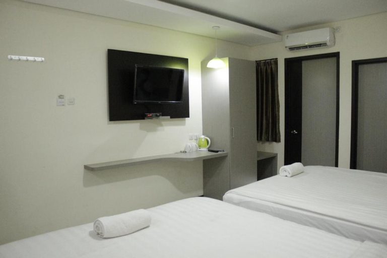 Bedroom 3, River Side Hotel Jepara, Jepara