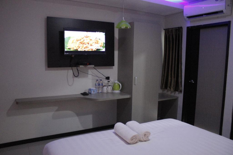 Bedroom 4, River Side Hotel Jepara, Jepara