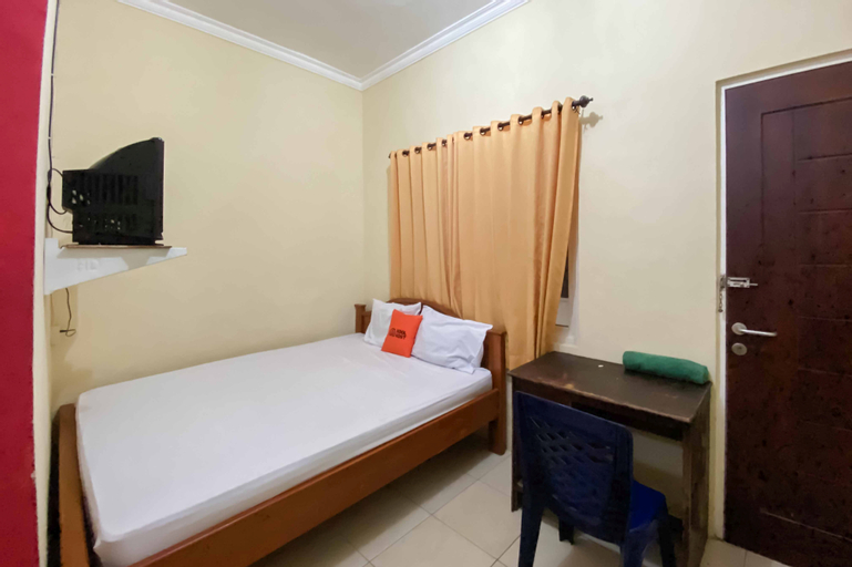 Bedroom 2, KoolKost Syariah near T1 Juanda Airport 3, Surabaya