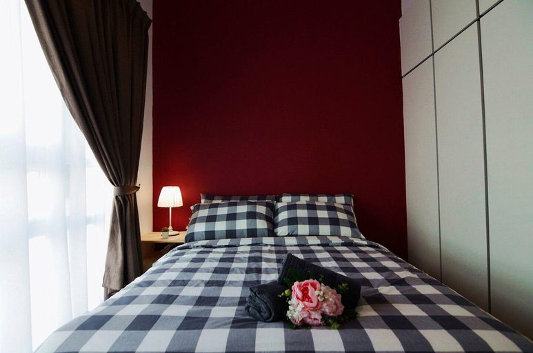 Bedroom 3, Comfy 2BR TriTower Suite Near JB CIQ, JBCC & Capri, Johor Bahru