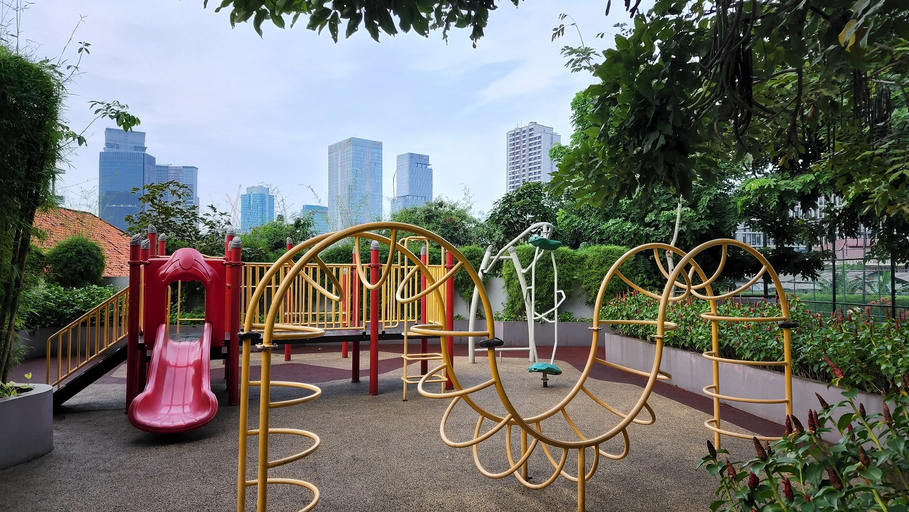 Family & Kids, Spacious Studio23 @CiputraWorld2 Mega Kuningan Free Netflix & Disney+, Jakarta Selatan