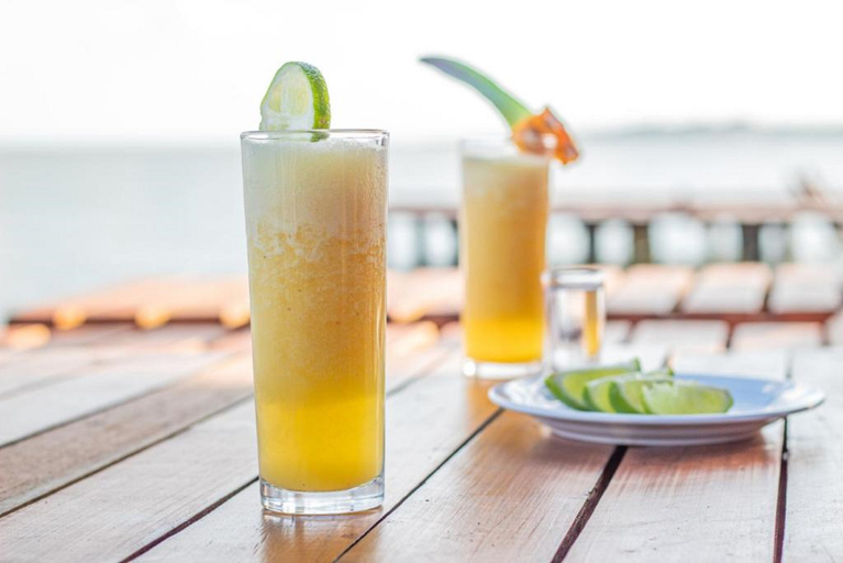 Food & Drinks 5, Las Nubes By Mij, Othón P. Blanco