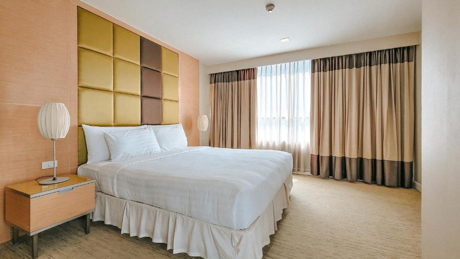 Bedroom 12