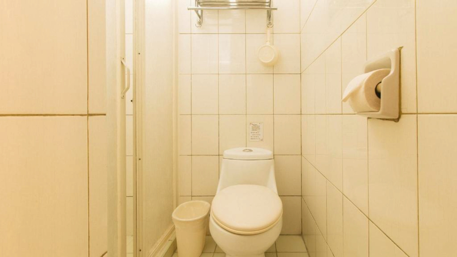 Bathroom 3