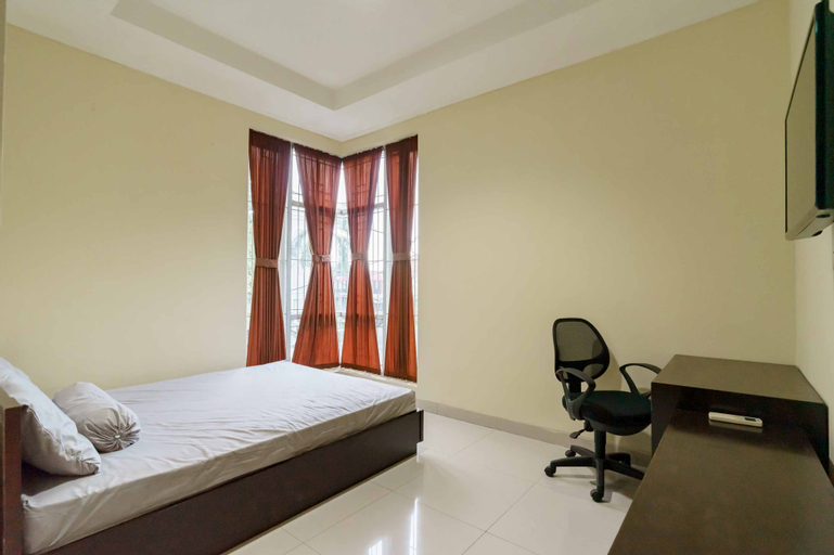 Bed 8