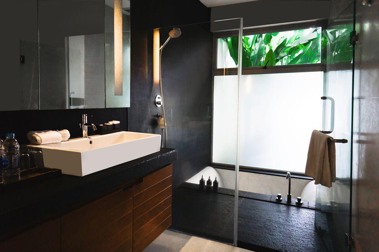 Bathroom, Oceanfront Villa with Beach View and Infinity Pool, Phuket Island