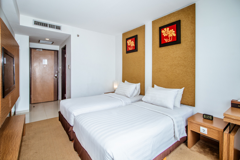 Bedroom 8