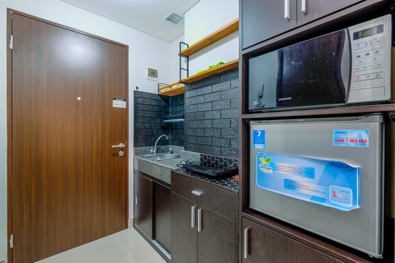 Others 4, Fancy and Nice Studio at Transpark Cibubur Apartment By Travelio, Depok