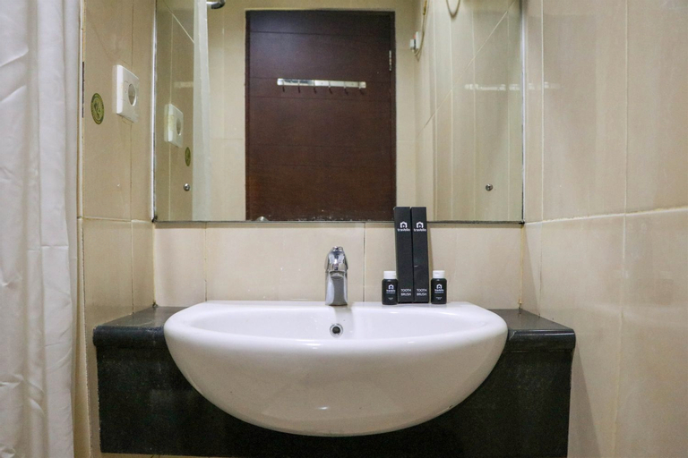 Bedroom 4, Cozy Studio at Mangga Dua Apartment By Travelio, Central Jakarta