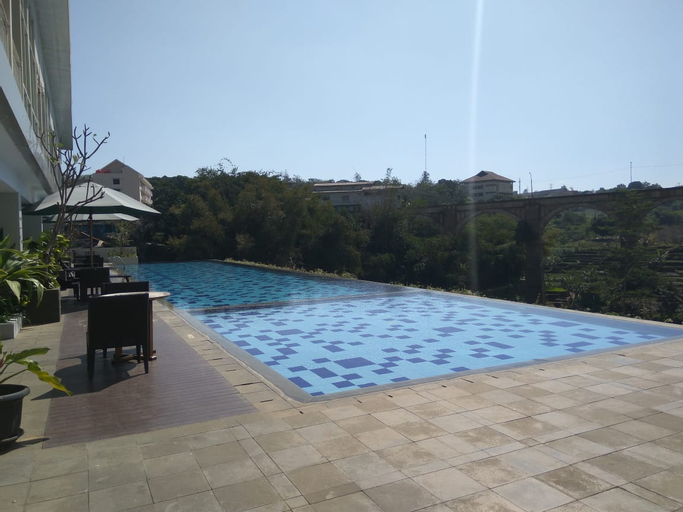 Sport & Beauty, Affordable Studio Room at Taman Melati Jatinangor Apartment By Travelio, Sumedang