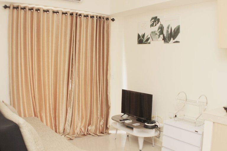 Others 4, Comfort and Nice 2BR Apartment at Meikarta By Travelio, Cikarang