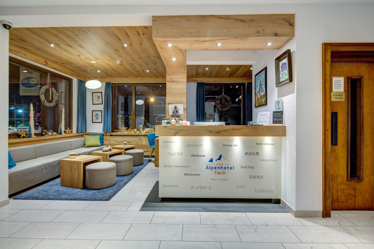 Public Area 2, Matterhorn Inn - Wellness & Dining - at Zermatt Shuttle Station, Visp