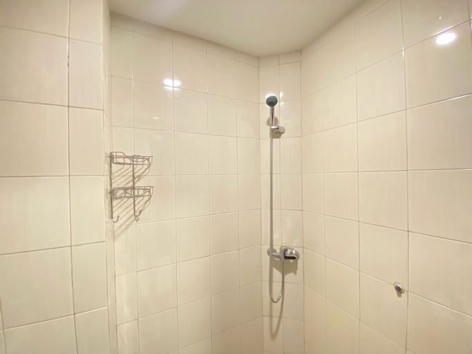 Bedroom 3, Well Furnished and Private 2BR Mekarwangi Square Cibaduyut Apartment By Travelio, Bandung