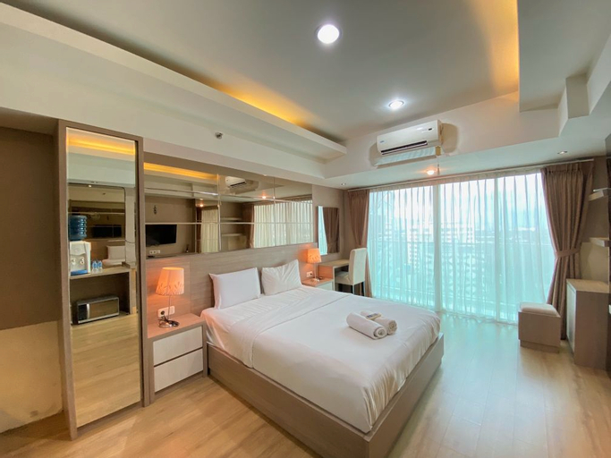 Bedroom 1, Spacious Studio Room at Tamansari La Grande Apartment near BIP By Travelio, Bandung