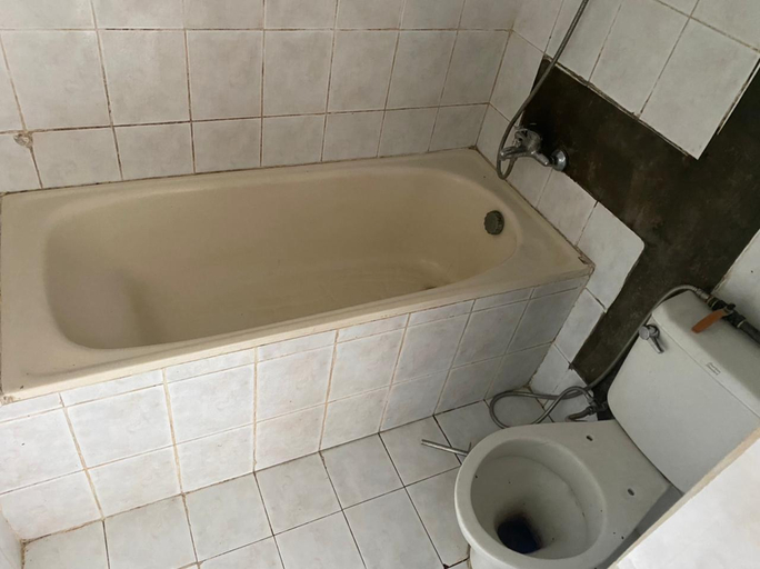 Bathroom 5, Bukit Kembar Guest House, Tabanan