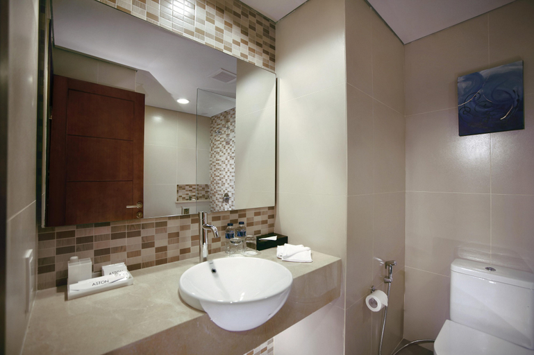 Aston Bojonegoro City Hotel - Tap to explore photos