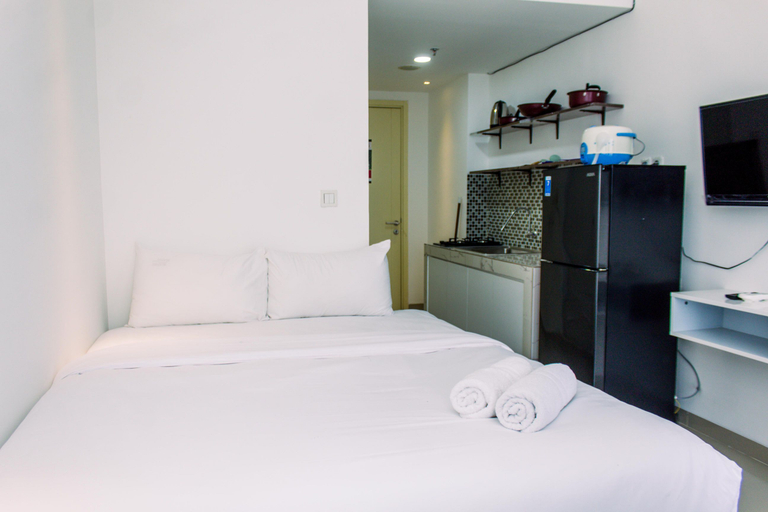 Bedroom 2, Cozy and Fancy Studio Apartment at M-Town Residence By Travelio, Tangerang