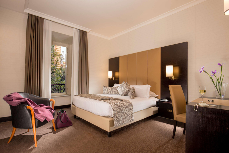Bedroom 2, Savoy Rome, Rome