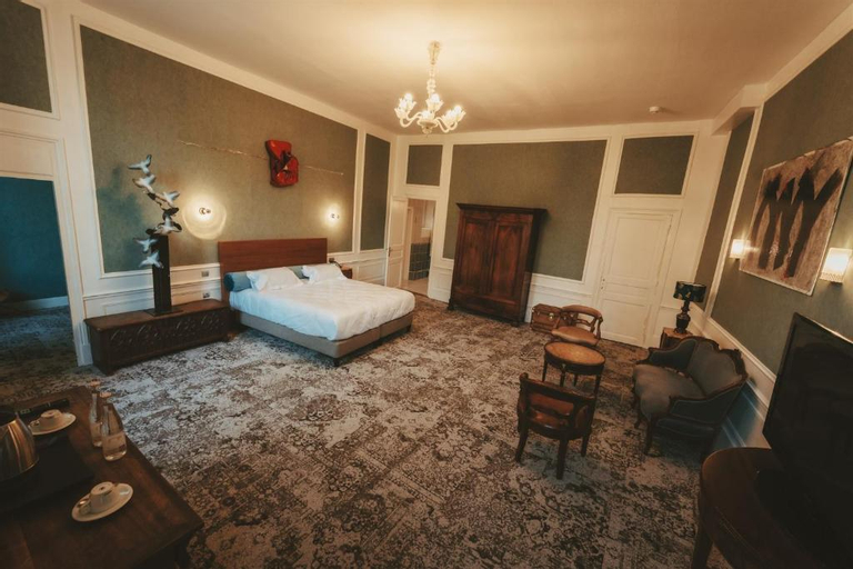 Bedroom 8