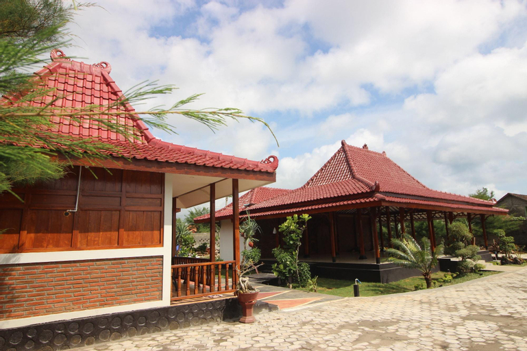 The Royal Joglo by ZUZU, Gunung Kidul