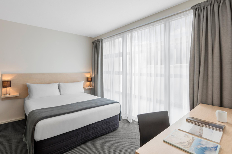 Bedroom 2, Tetra Serviced Apartments by Nesuto, Waitakere