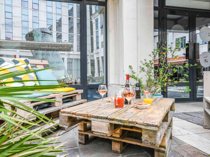 Public Area 5, Novotel Paris Pont de Sevres, Hauts-de-Seine
