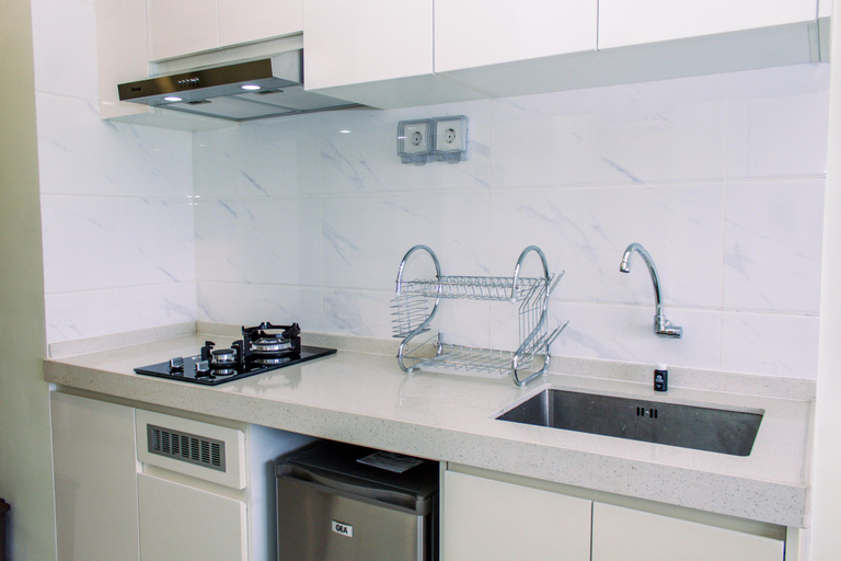 Others 4, Studio with Cozy Design at Sky House BSD Apartment By Travelio, Tangerang Selatan