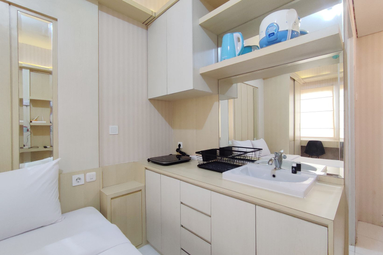 Others 2, Comfort Studio at Candiland Apartment By Travelio, Semarang