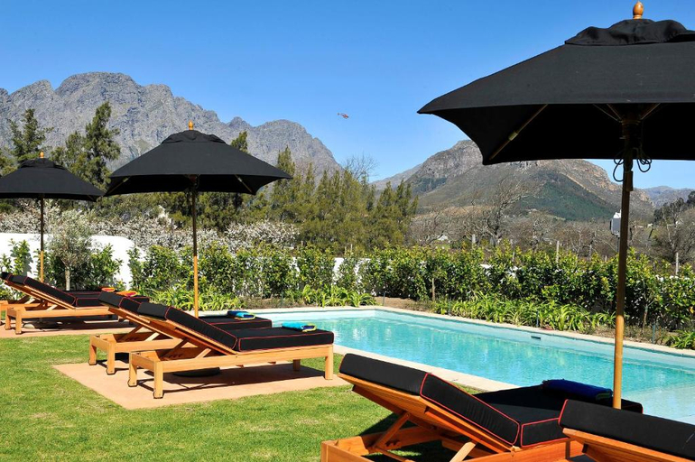Sport & Beauty 2, La Clé Village, Cape Winelands