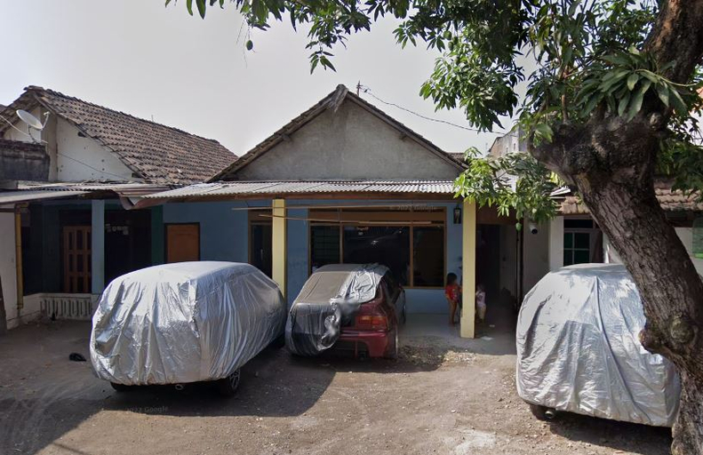 Exterior & Views, Cool Homestay, Sidoarjo