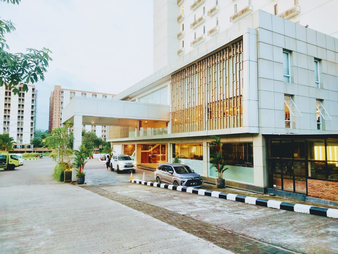 Exterior & Views 3, Beta House At Apartemen Malioboro City, Sleman