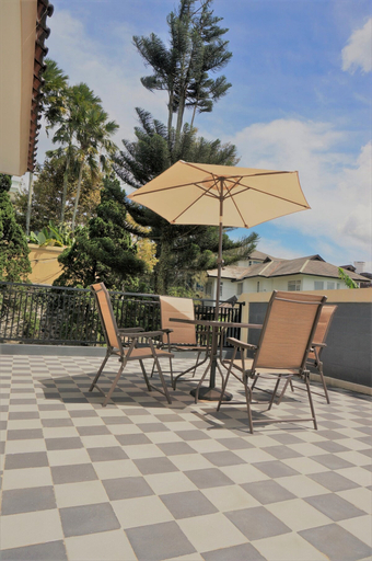 5BR View Villa - Swimming Pool & Karaoke - Tap to explore photos